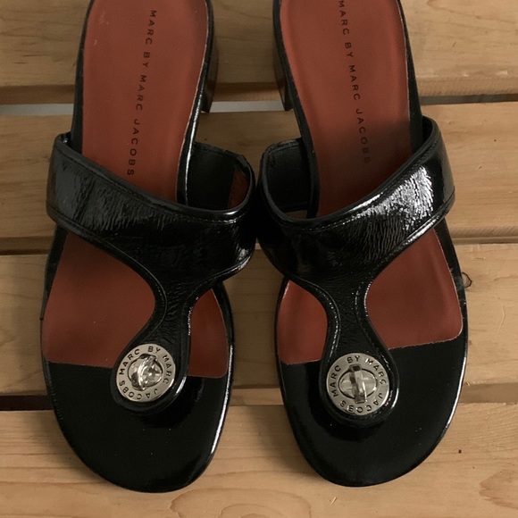 Marc Jacobs black patent leather sandals. In new condition. Size 6-6 1/2. - Picture 2 of 10